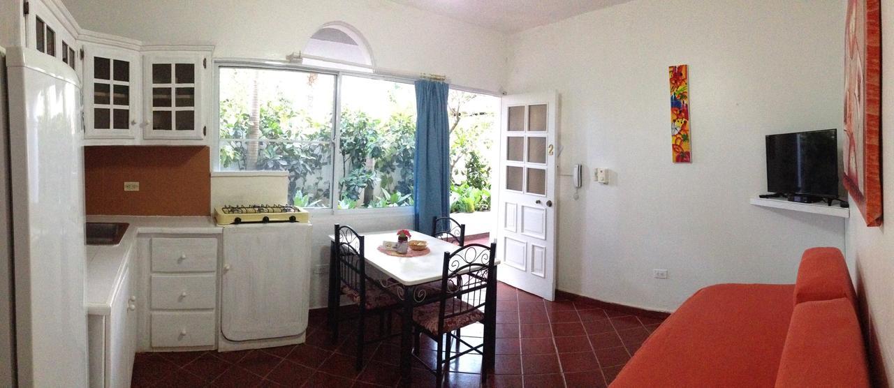 Casa Felicita B&B Y Apartamentos Байяибе Экстерьер фото